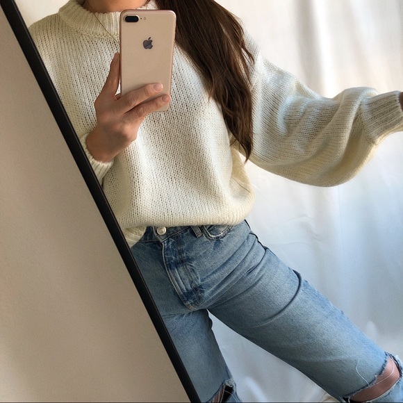 Season’s label Sweaters - Meet The LUSH Sweater